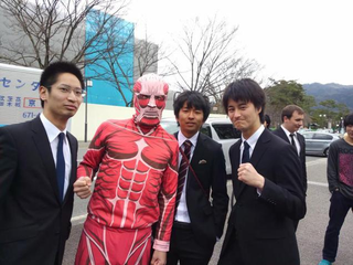 Illustration for article titled How To Improve College Graduations? Cosplay.